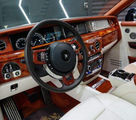 Rolls Royce Phantom Series II 2022, photo 4 of 4