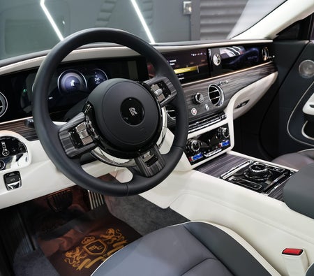 فضي رولز رويس Spectre Standard 2025
