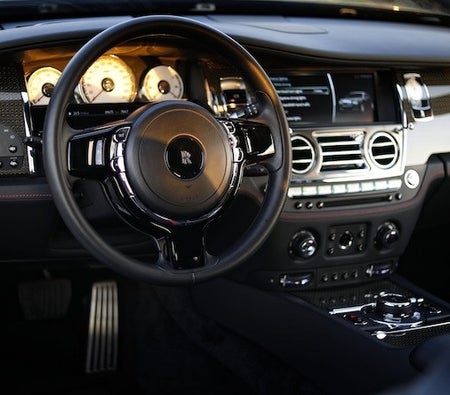 Rolls Royce Wraith Black Badge 2020, photo 2 of 4