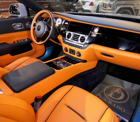 Grau Rolls Royce Wraith 2023