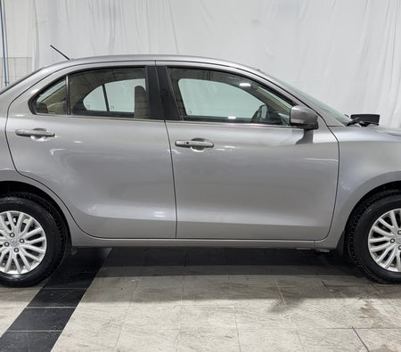 Silber Suzuki Dzire GLX 2023 Silber Suzuki Dzire GLX 2023