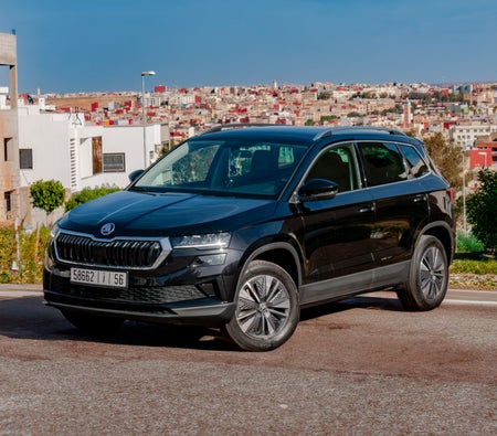 Черный Skoda Karoq 2024 год Черный Skoda Karoq 2024 год