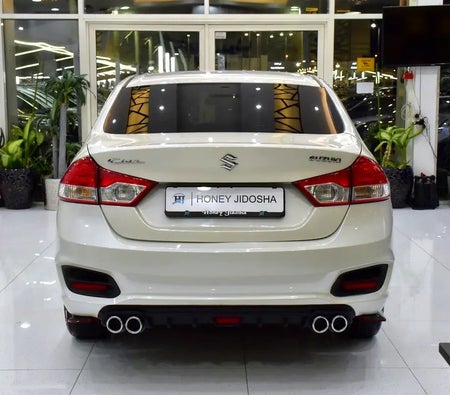 Weiß Suzuki Ciaz GL 2023 Weiß Suzuki Ciaz GL 2023
