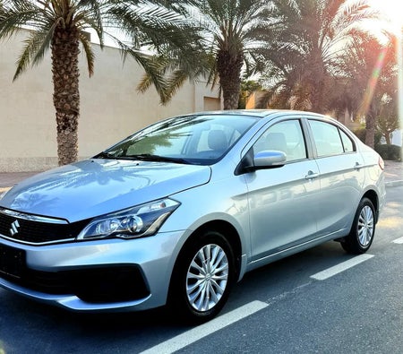 Silber Suzuki Ciaz 2023 Silber Suzuki Ciaz 2023
