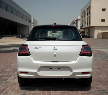 Suzuki Swift GLX 2026, photo 3 of 4