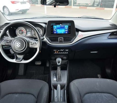 Bianca Suzuki Baleno 2024