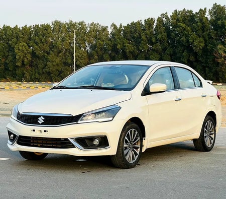 Suzuki Ciaz GLX 2023, photo 3 of 4