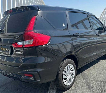 Noir Suzuki Ertiga 2023