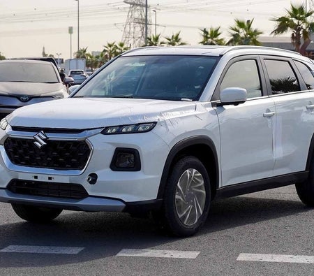 Suzuki Grand Vitara 2026, photo 3 of 4
