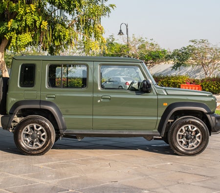 Suzuki Jimny 2026, photo 3 of 4