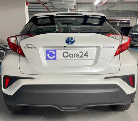 أبيض تويوتا CHR GX 2022 أبيض تويوتا CHR GX 2022