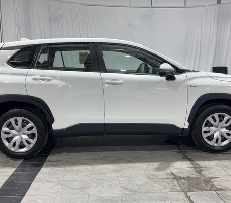 Toyota Corolla Cross Hybrid XL 2025, photo 3 of 4