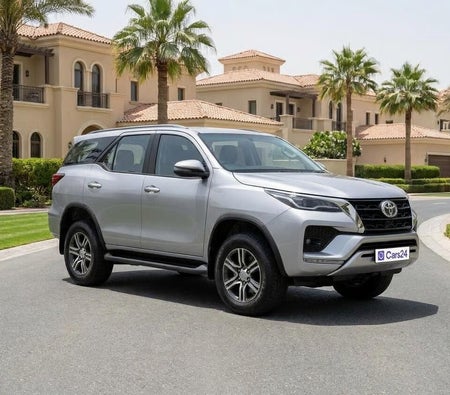 Toyota Fortuner EXR 2025, photo 1 of 4