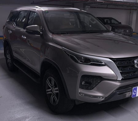 Bronze Toyota Fortuner EXR 2026 Bronze Toyota Fortuner EXR 2026