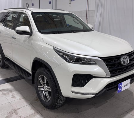 Bianca Toyota Fortuner EXR 2022 Bianca Toyota Fortuner EXR 2022