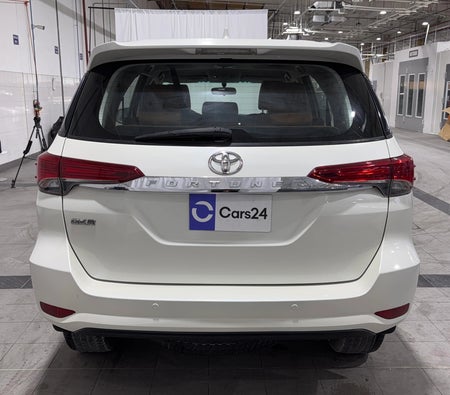 Bianca Toyota Fortuner GXR 2019
