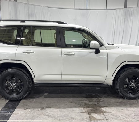أبيض تويوتا Land Cruiser EXR BLACK EDITION 2022 أبيض تويوتا Land Cruiser EXR BLACK EDITION 2022