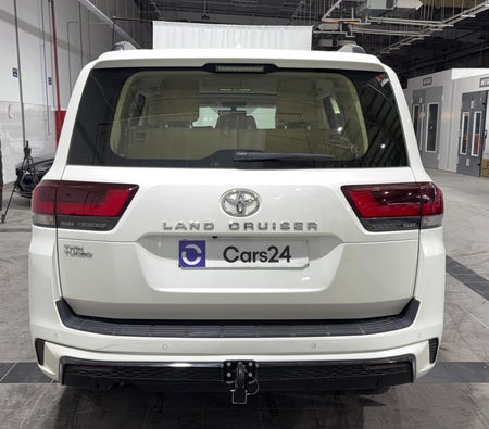 أبيض تويوتا Land Cruiser EXR BLACK EDITION 2022