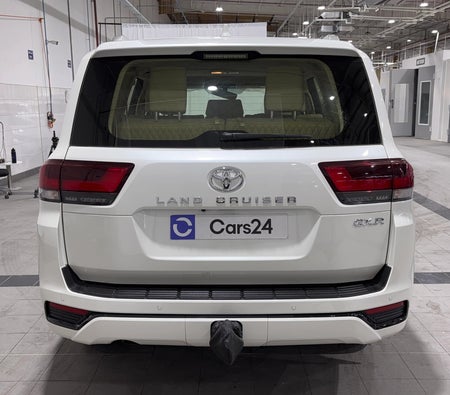 White Toyota Land Cruiser GXR 2025