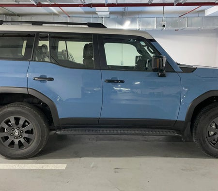 Blau Toyota Prado Adventure 2025