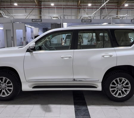 Weiß Toyota Prado VXR 2020