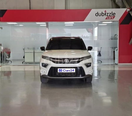 أبيض تويوتا Urban Cruiser GLX 2025 أبيض تويوتا Urban Cruiser GLX 2025