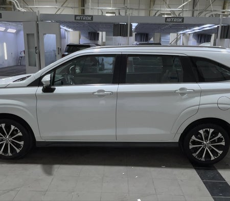 Weiß Toyota Veloz GX 2024