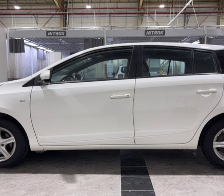 Weiß Toyota Yaris SE 2017