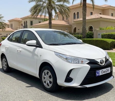 Blanc Toyota Yaris SE 2021 Blanc Toyota Yaris SE 2021