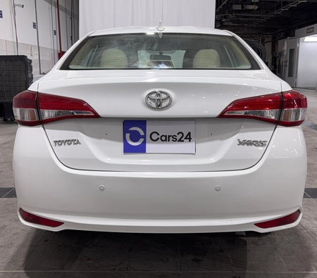 أبيض تويوتا Yaris SE 2021 أبيض تويوتا Yaris SE 2021