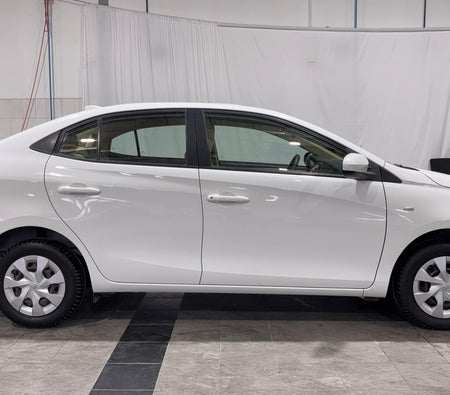 أبيض تويوتا Yaris SE 2021 أبيض تويوتا Yaris SE 2021