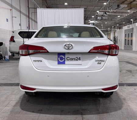أبيض تويوتا Yaris SE 2019 أبيض تويوتا Yaris SE 2019