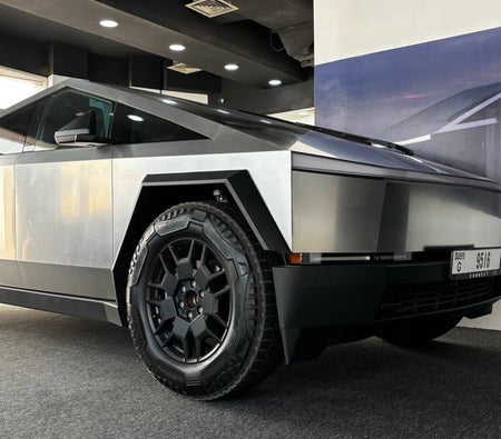 Tesla Cybertruck 2024