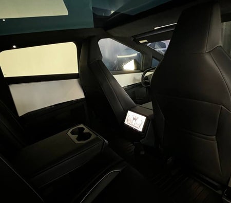 Tesla Cybertruck 2024