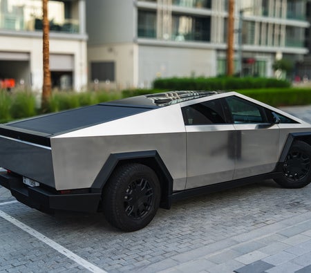 Tesla Cybertruck 2024