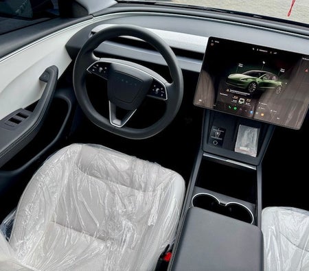 Tesla Model 3 Long Range 2024, photo 2 of 4