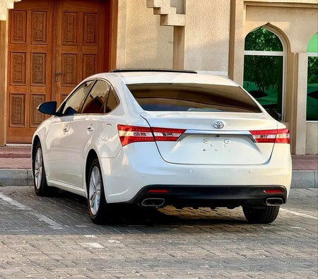 Blanc Toyota Avalon Limited 2013 Blanc Toyota Avalon Limited 2013