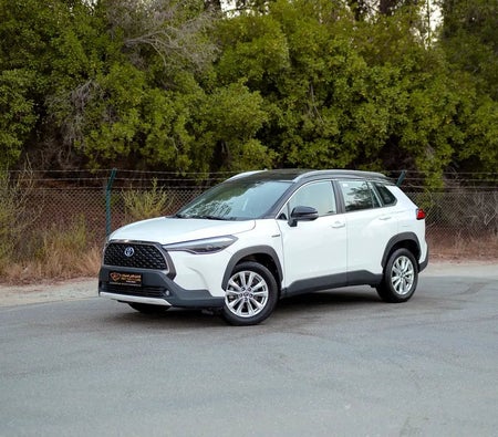 Toyota Corolla Cross 2022, photo 1 of 4