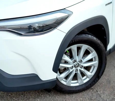 Weiß Toyota Corolla Cross 2022 Weiß Toyota Corolla Cross 2022