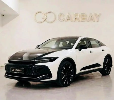 Blanc Toyota Crown Platinum 2023 Blanc Toyota Crown Platinum 2023