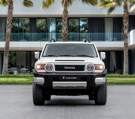 Blanco Toyota FJ Cruiser 2021