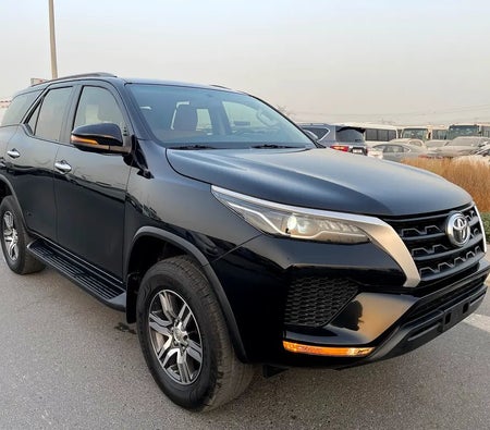 Siyah Toyota Fortuner EXR 2022 Siyah Toyota Fortuner EXR 2022
