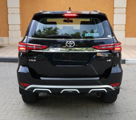 Toyota Fortuner VXR 2022, photo 4 of 4