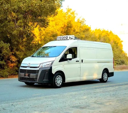 Toyota Hiace  2020, photo 1 of 4