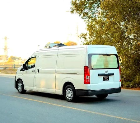 Toyota Hiace  2020, photo 4 of 4