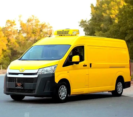 Toyota Hiace  2020, photo 1 of 4
