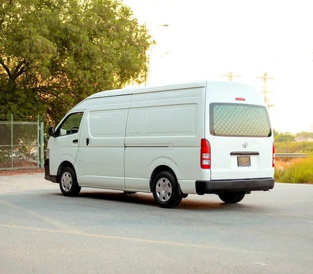 تويوتا Hiace  2012, photo 4 of 4