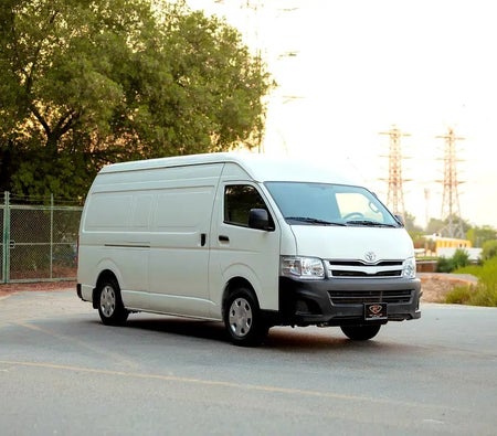 تويوتا Hiace  2012, photo 2 of 4