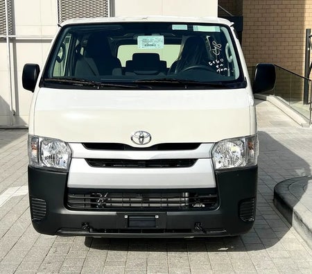 Toyota Hiace Standard 2025, photo 2 of 4