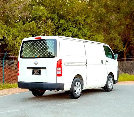 Toyota Hiace Standard 2009, photo 3 of 4